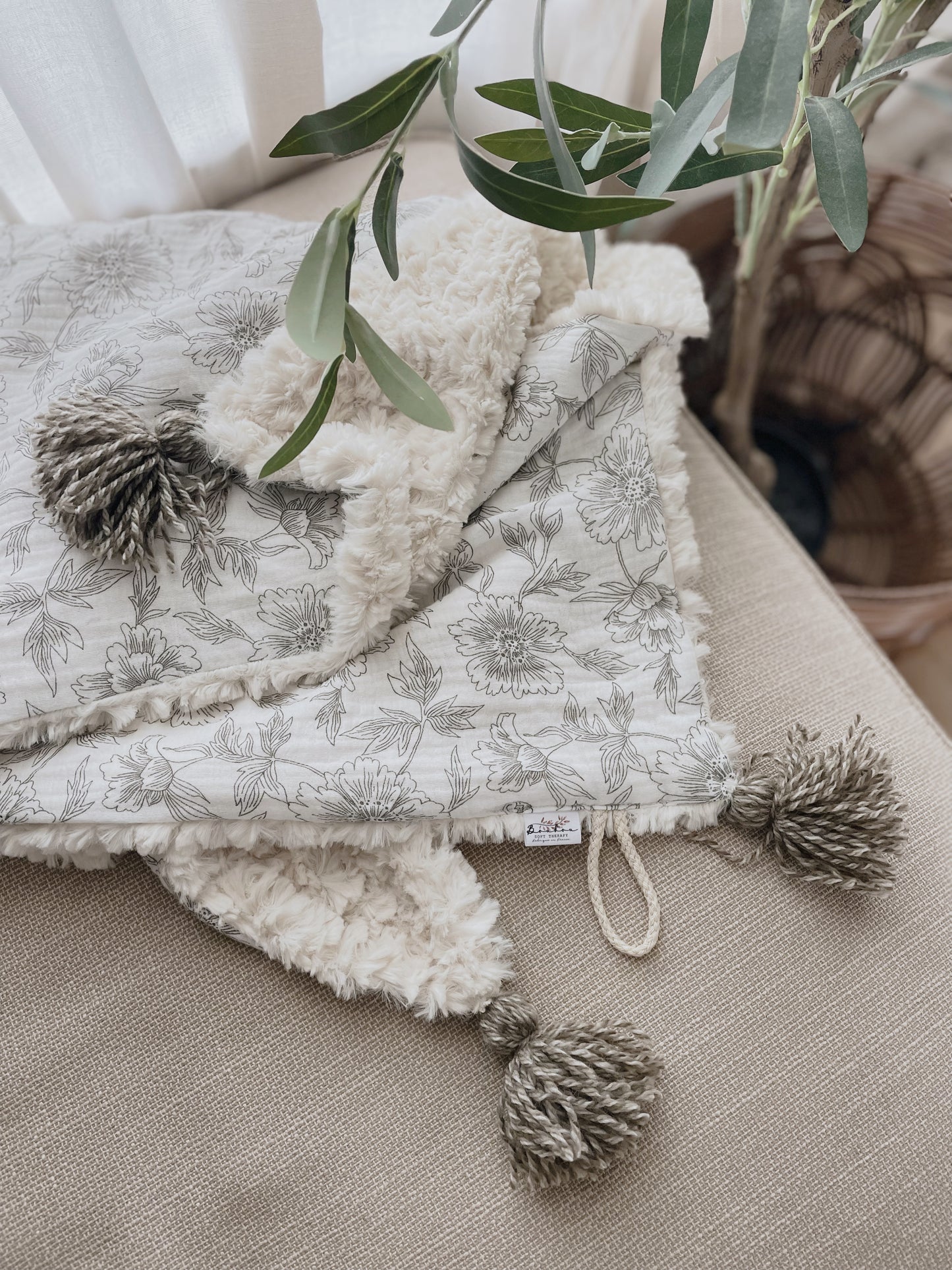 Couverture bébé Luce -  Grey Flowers ♡